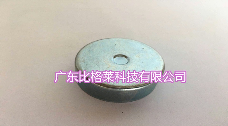深圳黃先生鍍鋅廠—鍍層發(fā)暗的工件