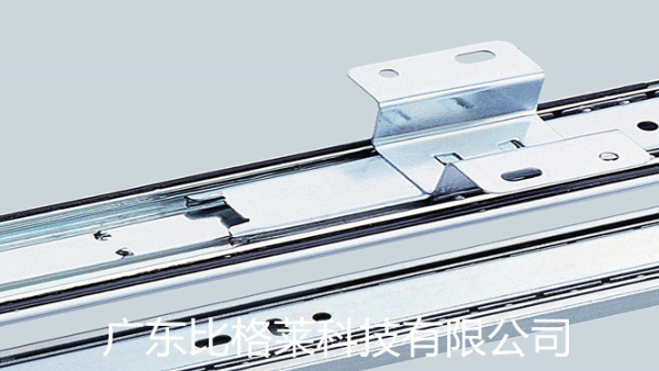 鍍鋅三價(jià)鉻鈍化劑使用時(shí)，工藝中各工序的注意事項(xiàng)，值得一看！