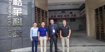 德國工程師蒞臨比格萊公司指導(dǎo)